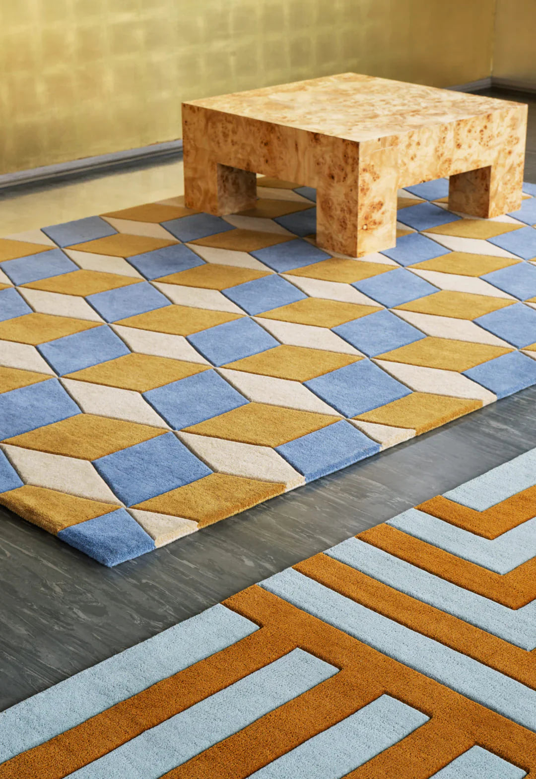 LAYERED - Ten Years Unfolded Collection - Ullmatta