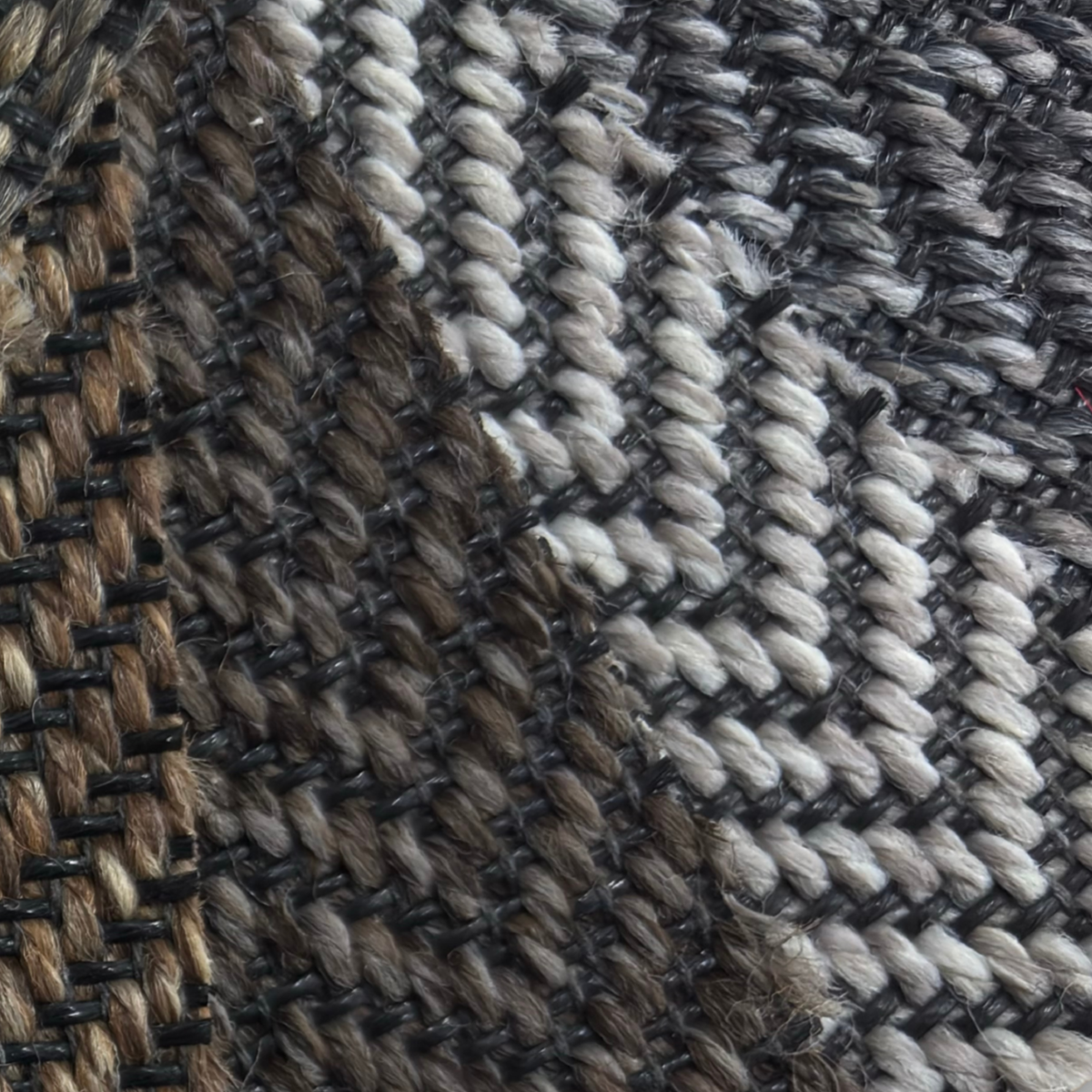 Robusta 616 Flatweave Herringbone